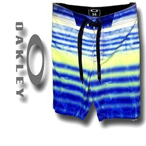 Brand New Without Tags Oakley Board Shorts 34